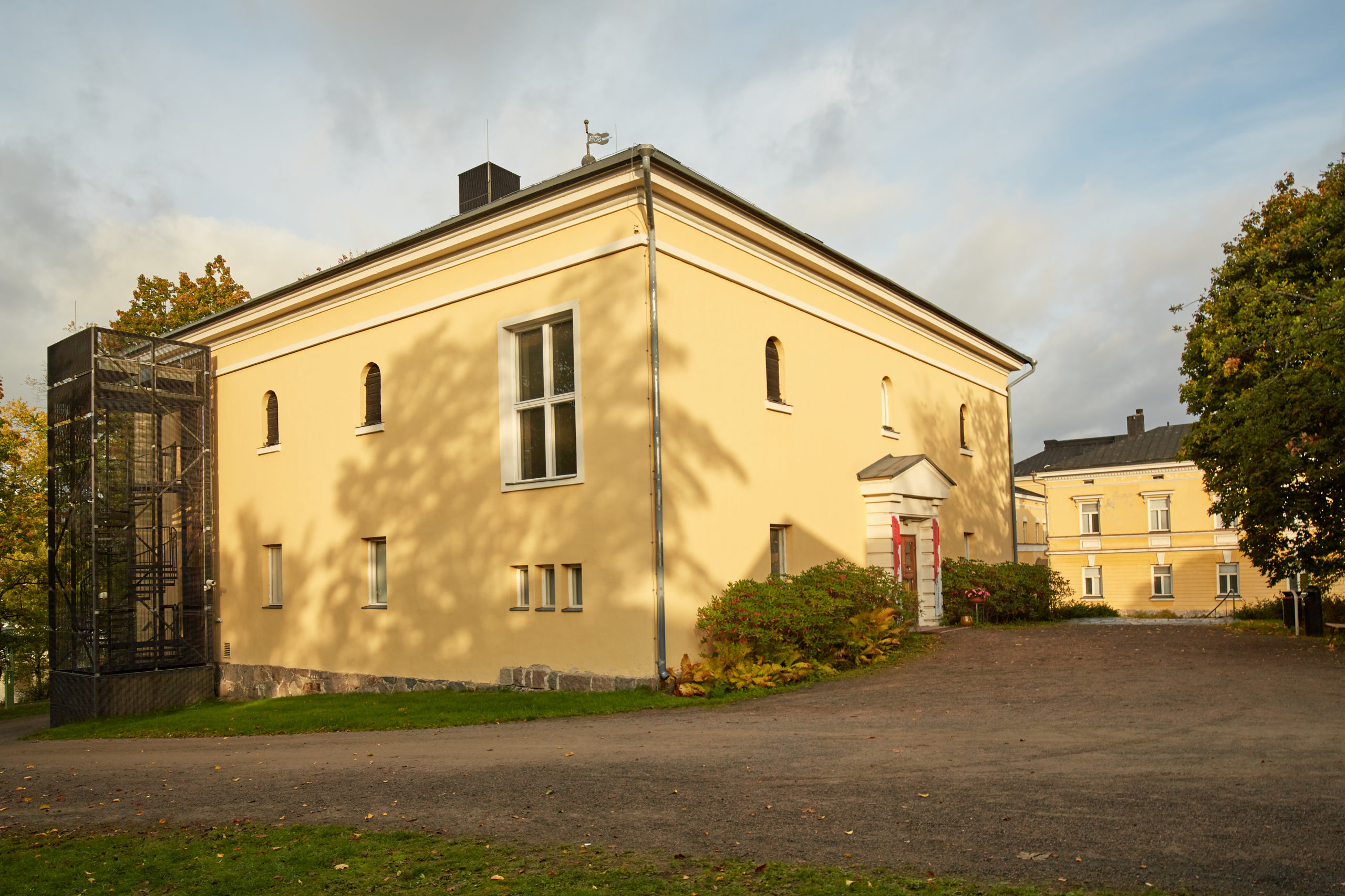 Yhteystiedot - Hämeenlinnan taidemuseo